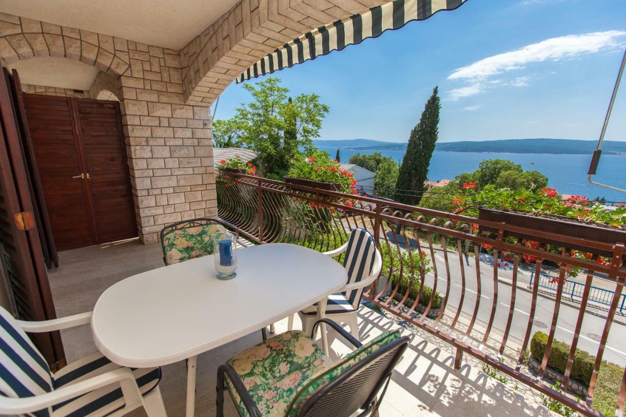 Villa Lesic Dramalj Buitenkant foto